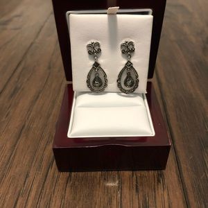 Kohl’s fashion earrings